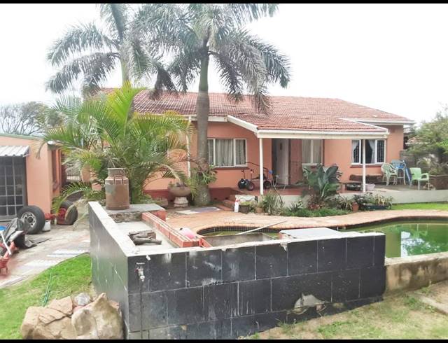 4 BEDROOM HOUSE FOR SALE IN BLUFF